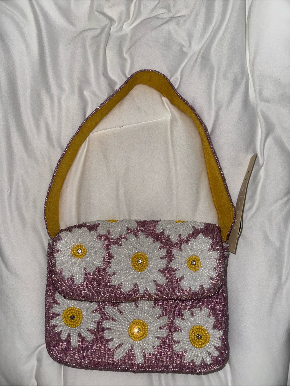 White Daisy Beaded Shoulder Bag Handmade in India New with Tags - Picture 2 of 15
